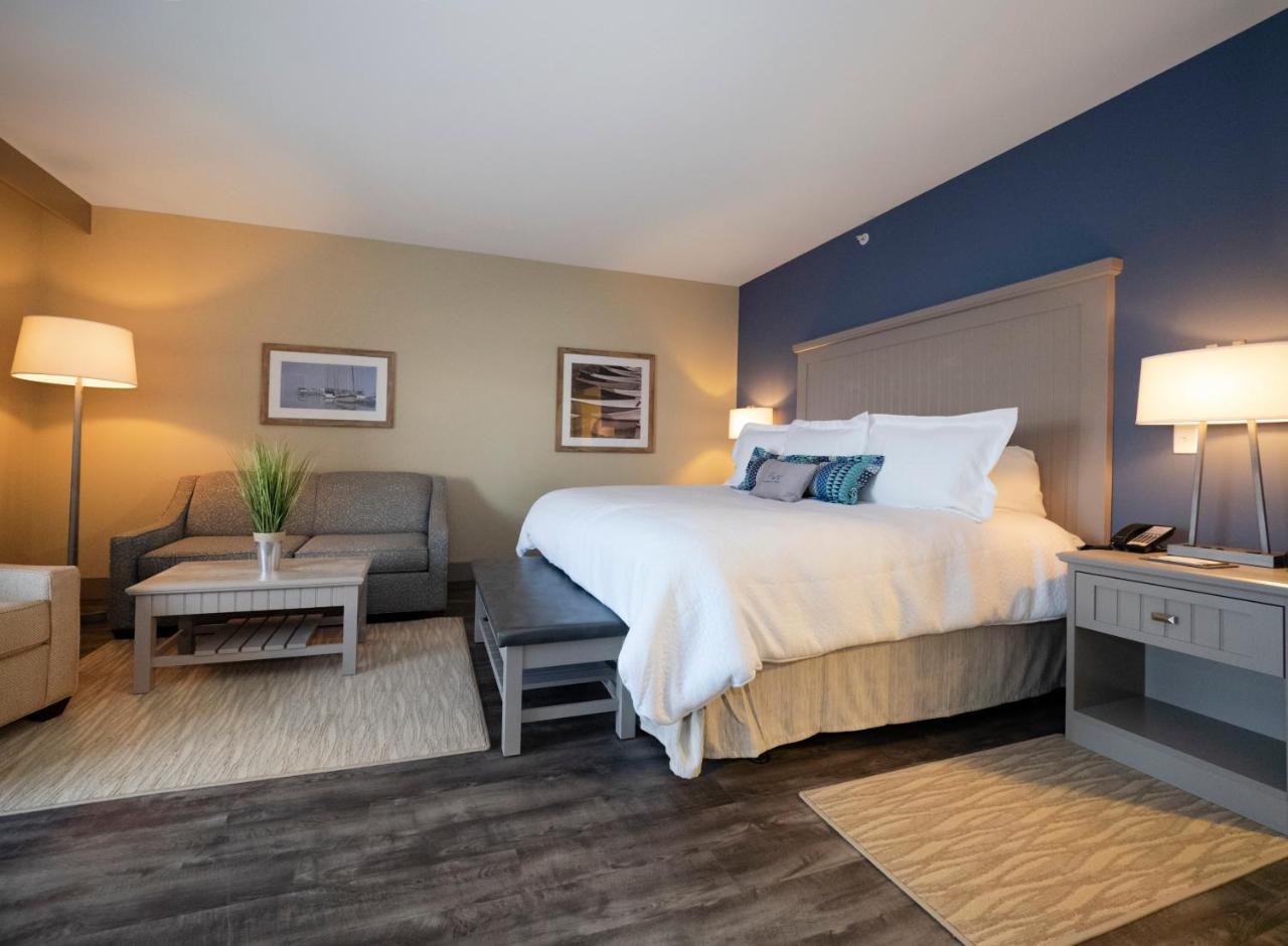 Chautauqua Harbor Hotel - Jamestown Celoron Bagian luar foto