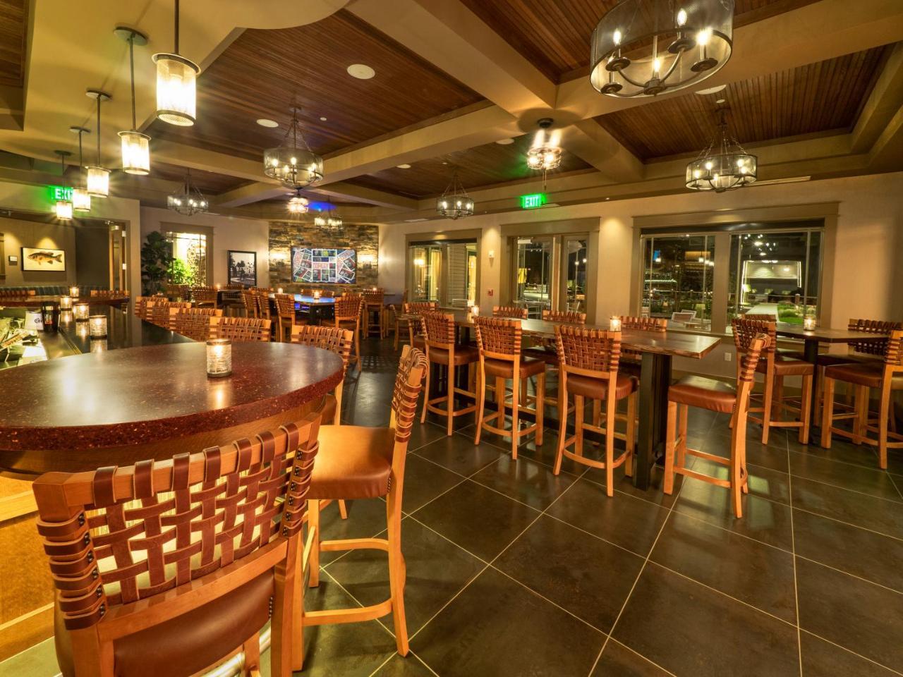 Chautauqua Harbor Hotel - Jamestown Celoron Bagian luar foto